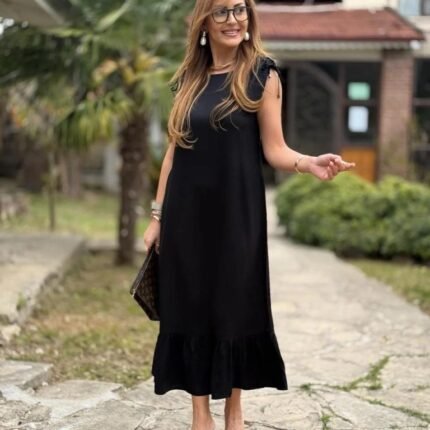 Kadın Omuzlardan Büzgülü Kayık Yaka Fırfırlı Janjan Krep Elbise