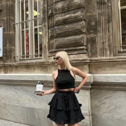 BEL LASTİKLİ KAT FIRFIR DETAYLI KISA ETEK Siyah