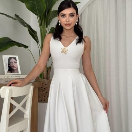 Late Yıldız Detaylı Elbise