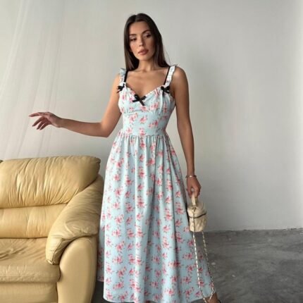 Bebe Mavi Önü Fiyonklu Çiçekli Elbise