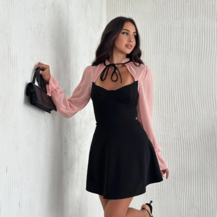 Göğsü Bağlamalı Kalp Yaka Kolları Şifon Mini Elbise Siyah Pembe