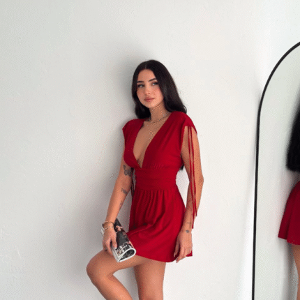 Omuzu Ip Askılı Şortlu Elbise Kırmızı