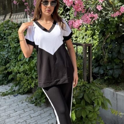Kadın Kısa Kollu V Yaka Siyah Beyaz Renkli Viskon Iki Iplik Kumaş Eşofman Takımı