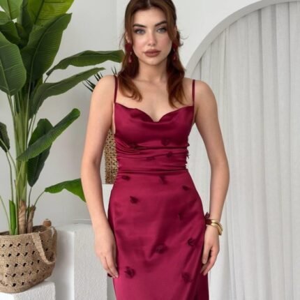 Dora Çiçek Detaylı Elbise