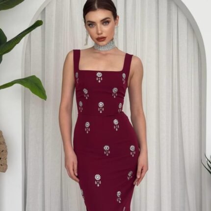 Ners Taş Detaylı Elbise