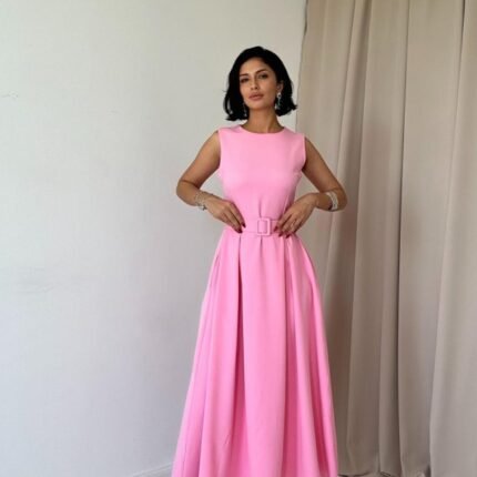 Pembe Halter Yaka Kloş Elbise