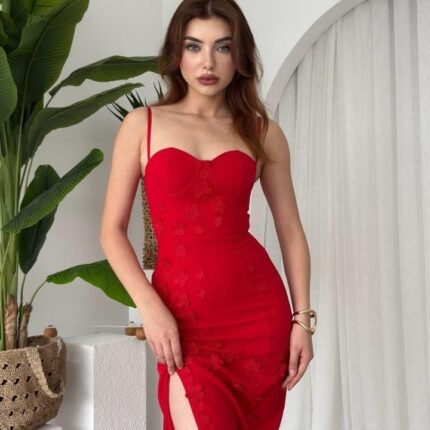 Stor Gül Detaylı Elbise