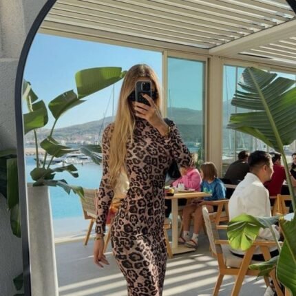 Kadın Leopar Desenli Sırt Dekoltelı Maxı Boy Elbise