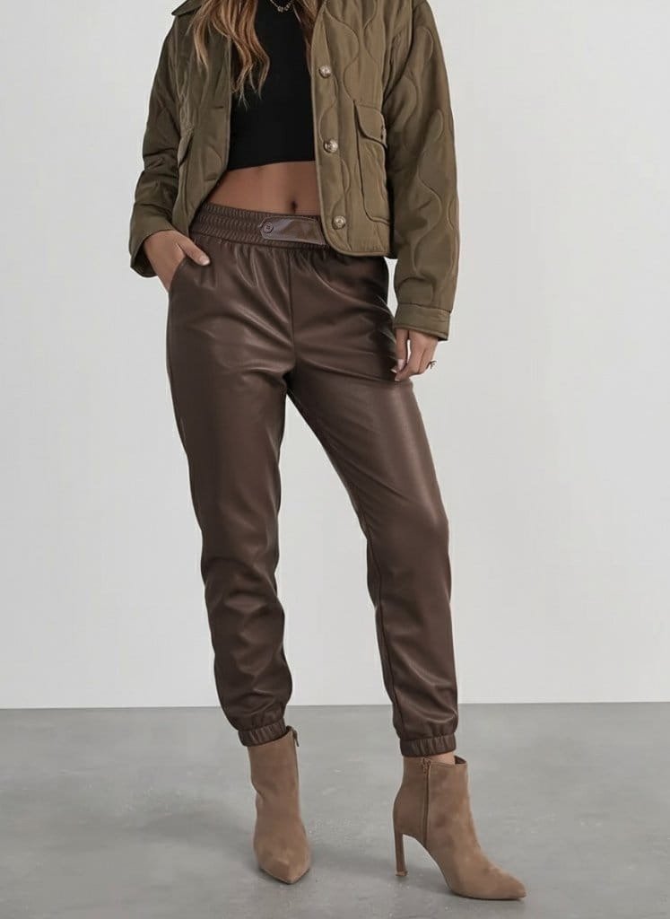 Kadın Yüksek Bel Lastikli önü Düğmeli Deri Pantolon