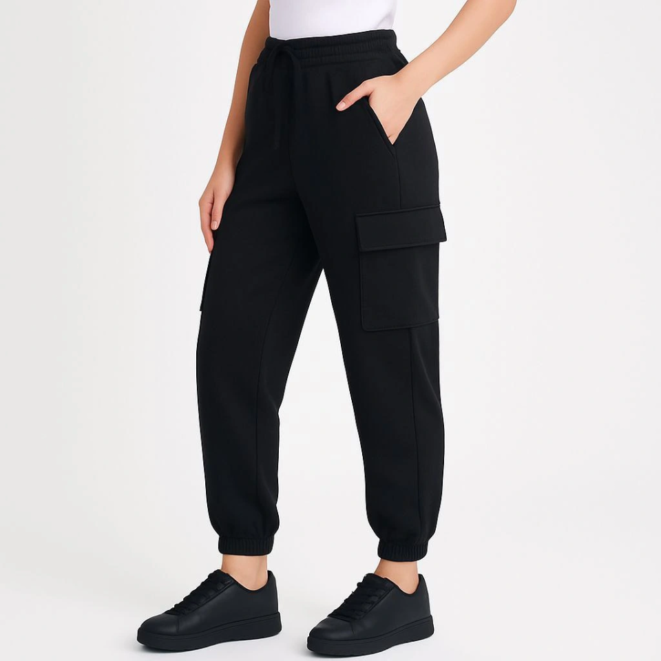 Siyah Jogger Eşofman Altı Rahat Kalıp, Kargo Cepli,  Lastikli Paça, Günlük Spor Pantolon