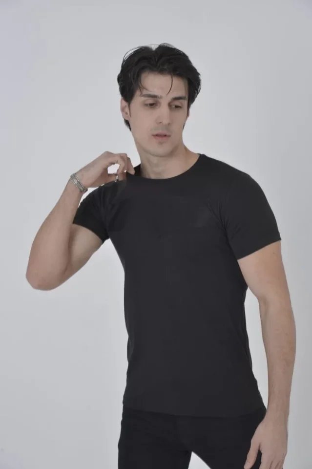Unisex Göğüs File Aksesuarlı T-shirt