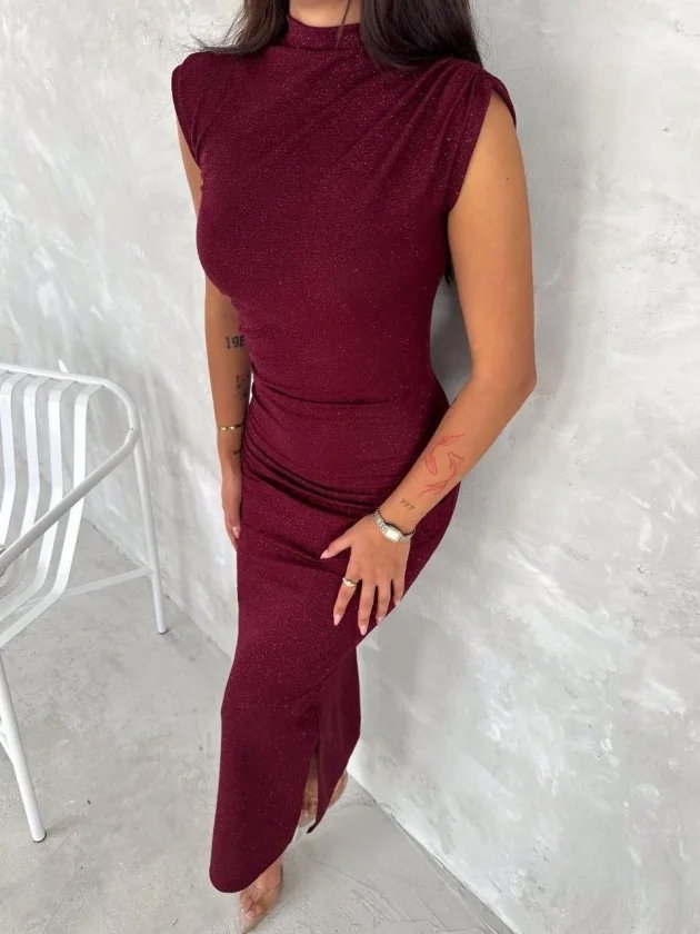 Likralı Simli Kumaş Yandan Yırtmaçlı Uzun Elbise Şık Kolsuz Abiye